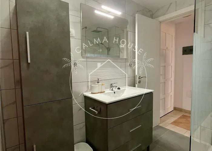 Calma House Apartman *